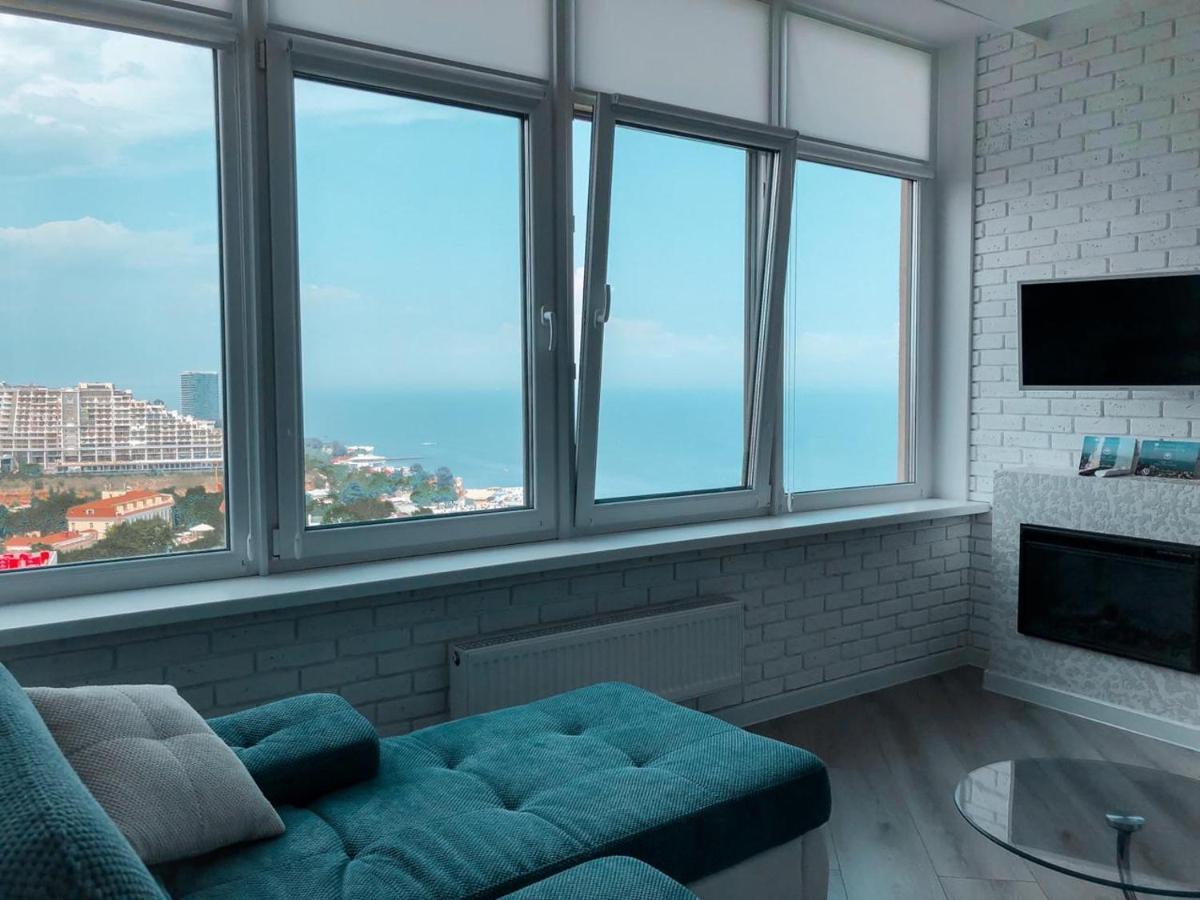 M&P Vip Appartments In Arkadia Odessa Esterno foto
