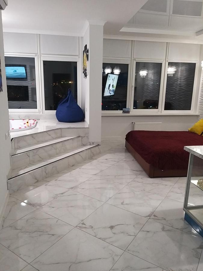 M&P Vip Appartments In Arkadia Odessa Esterno foto