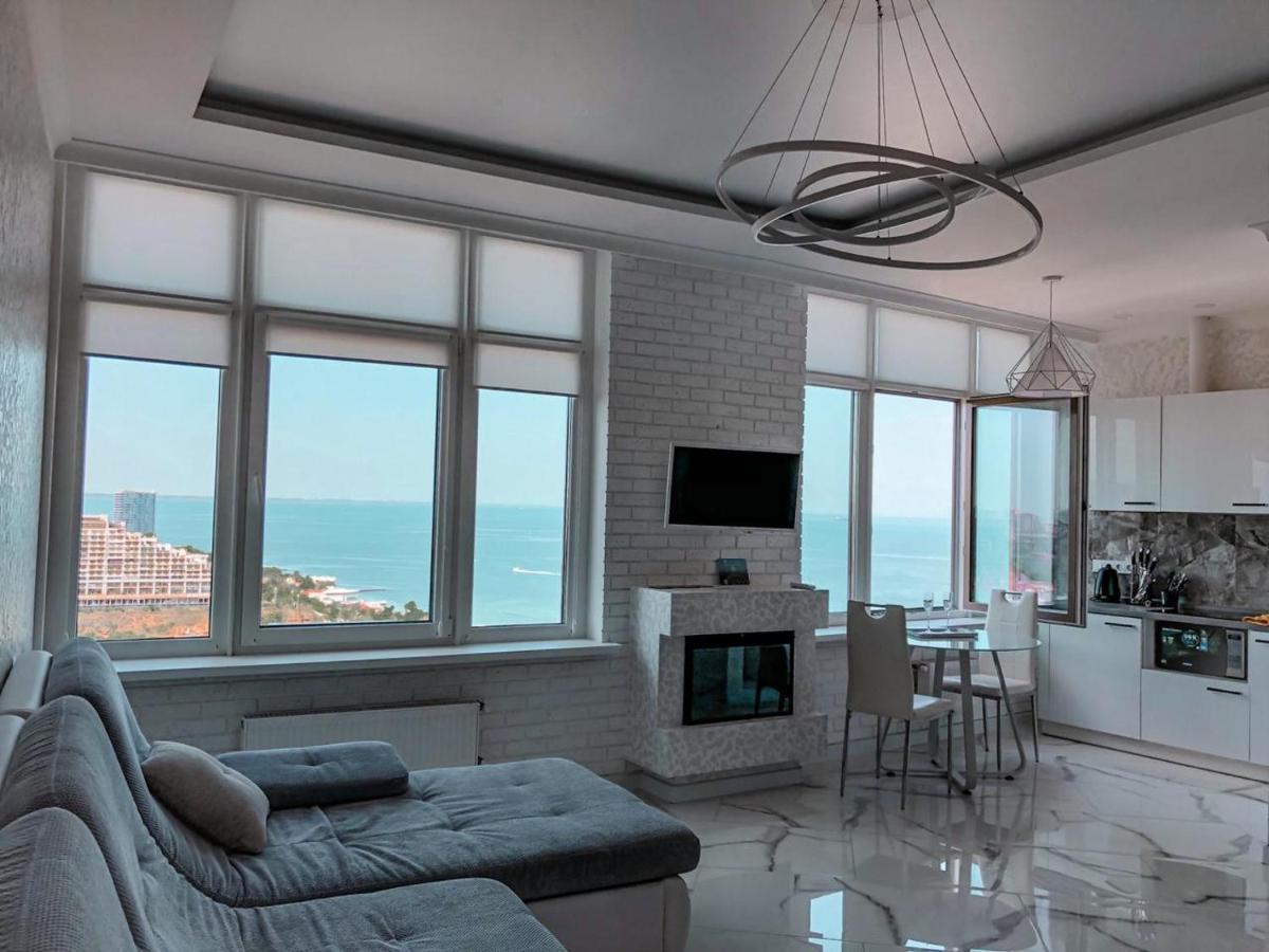 M&P Vip Appartments In Arkadia Odessa Camera foto